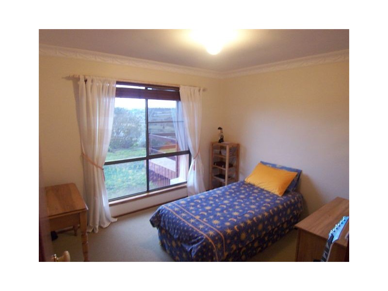 12 Kookaburra Court, Glenvale QLD 4350