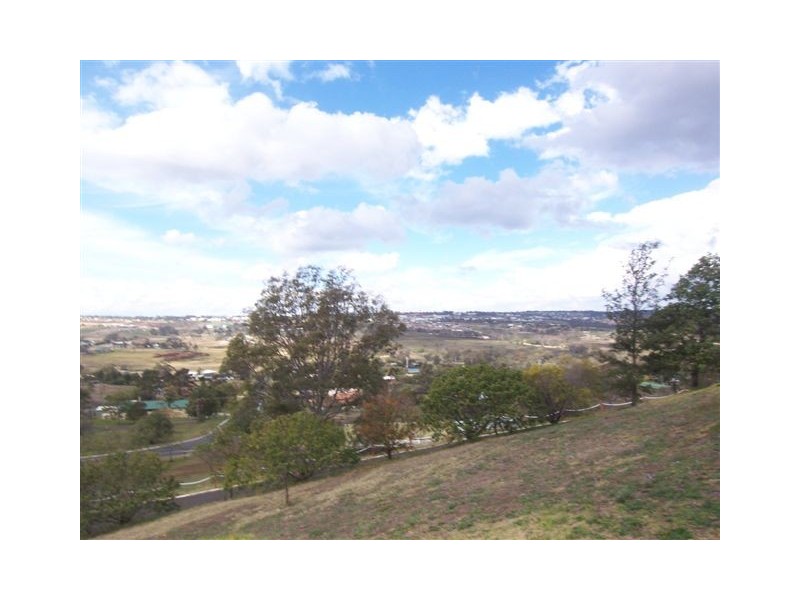 12 Kookaburra Court, Glenvale QLD 4350