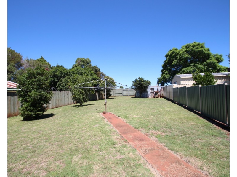 3 Moran Street, Wilsonton QLD 4350