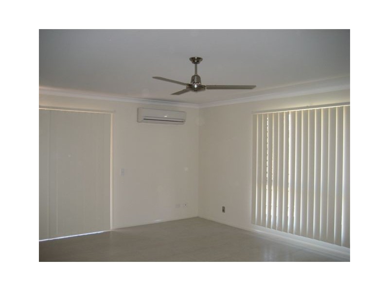 10 Moorina Drive, Harristown QLD 4350