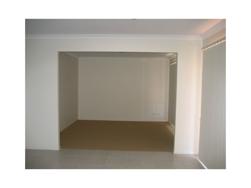 10 Moorina Drive, Harristown QLD 4350