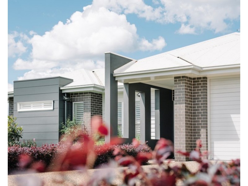 6 Lockyer Street, Kleinton QLD 4352