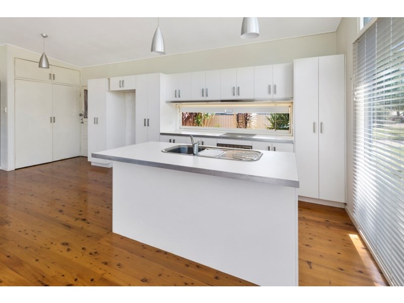 26 Friend Street, Harristown QLD 4350