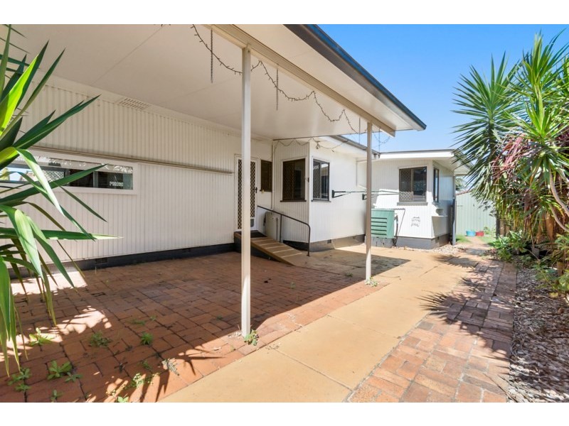 26 Friend Street, Harristown QLD 4350