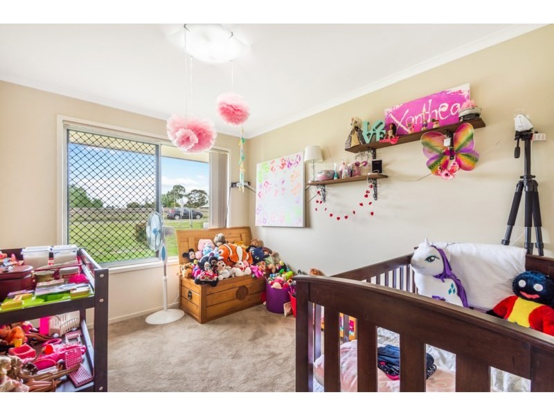 44 Railway Street, Cambooya QLD 4358