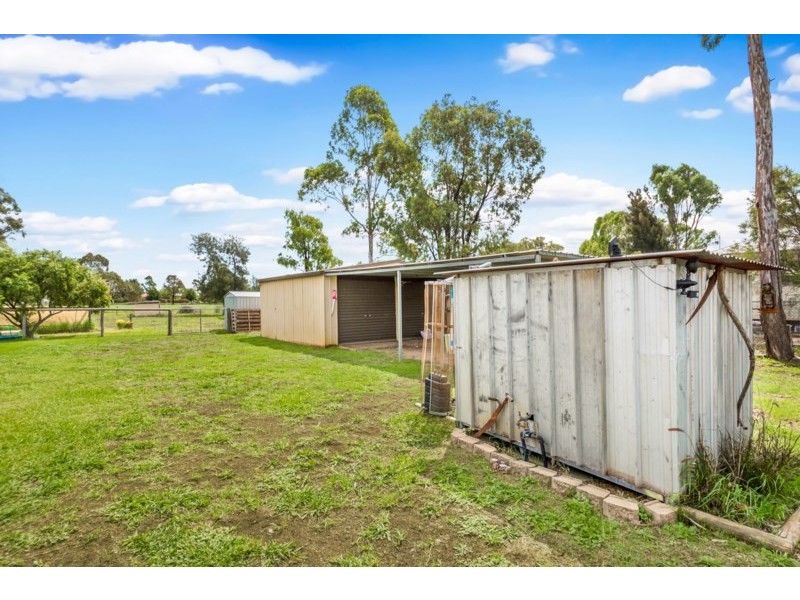 44 Railway Street, Cambooya QLD 4358