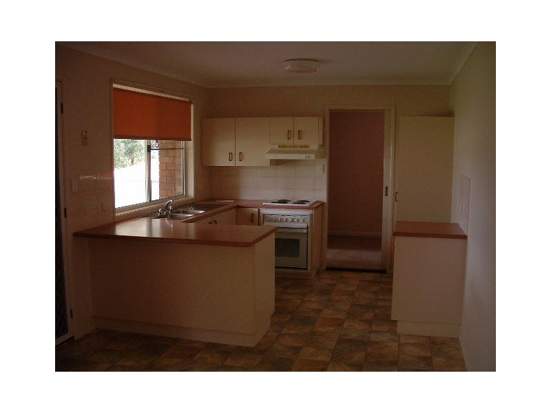 34 Redwood Street, Glenvale QLD 4350