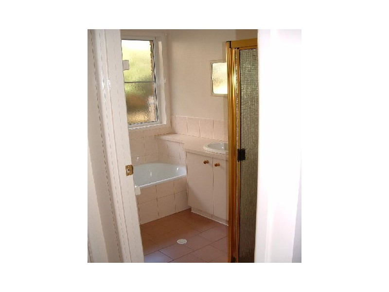 34 Redwood Street, Glenvale QLD 4350