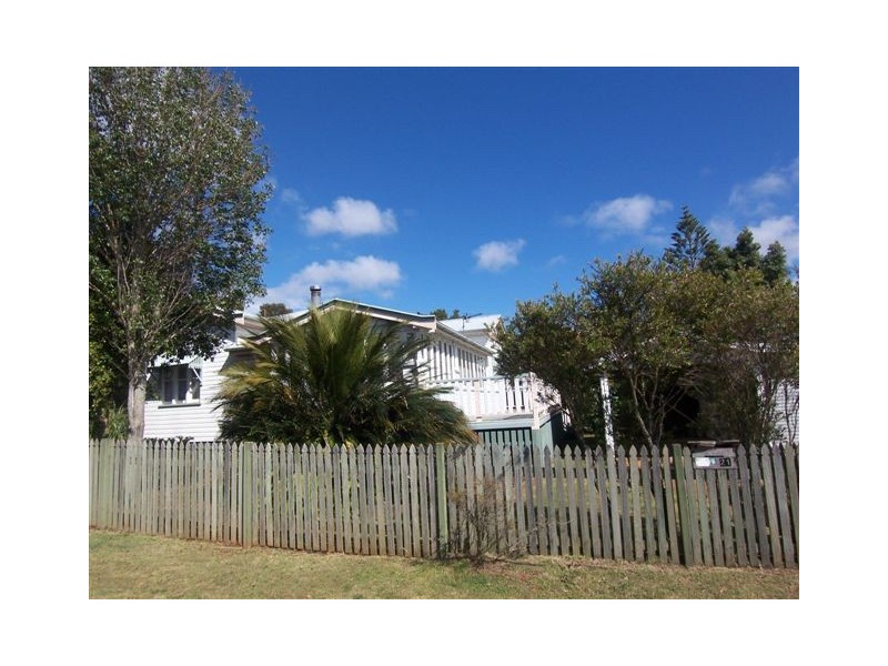 21 Second Avenue, Harristown QLD 4350