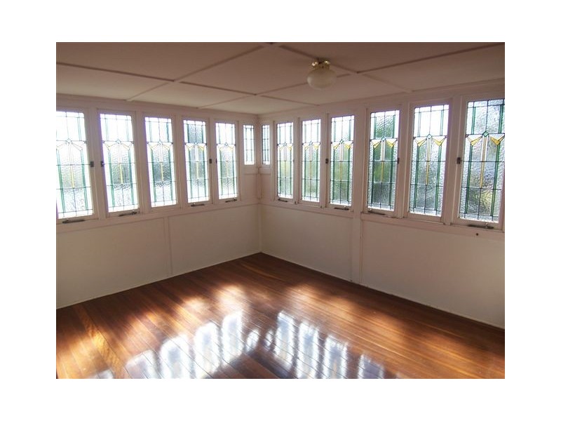 21 Second Avenue, Harristown QLD 4350