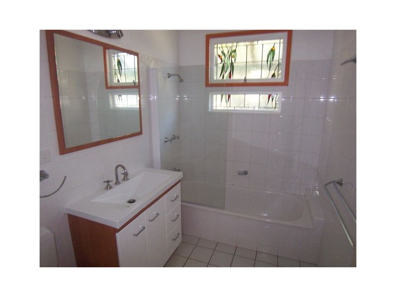 21 Second Avenue, Harristown QLD 4350