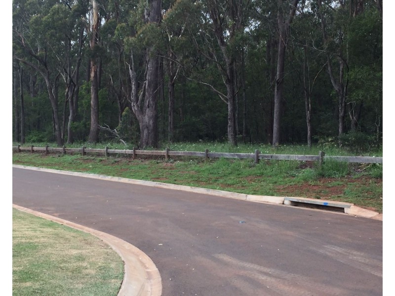 17 Thorley Court, Middle Ridge QLD 4350