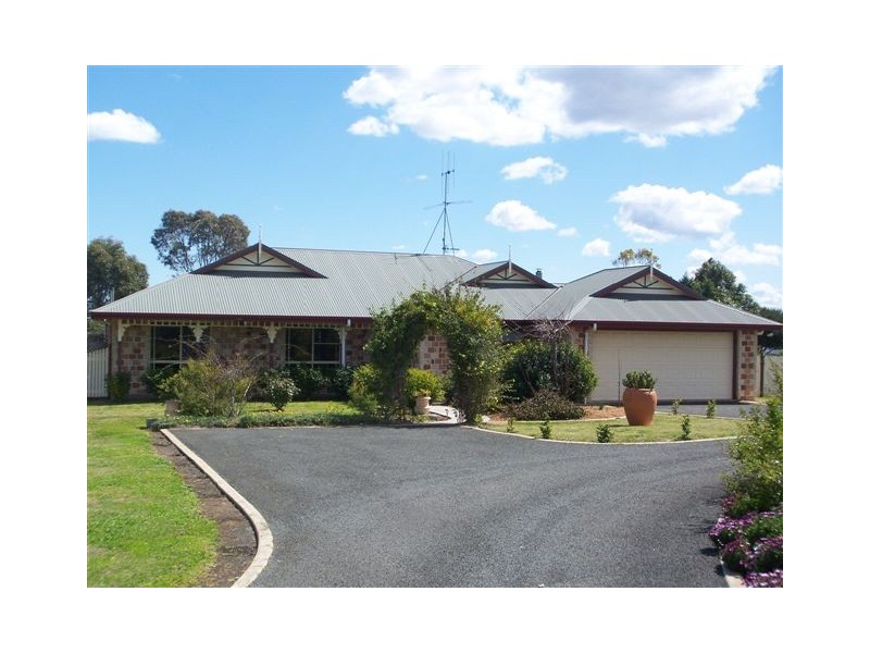 62 Cotswold Hills Drive, Cotswold Hills QLD 4350