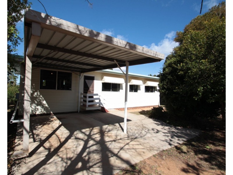 50 Miranda Drive, Wilsonton Heights QLD 4350