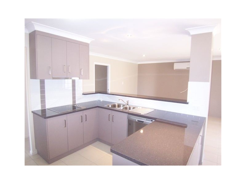 143 Main Street, Westbrook QLD 4350