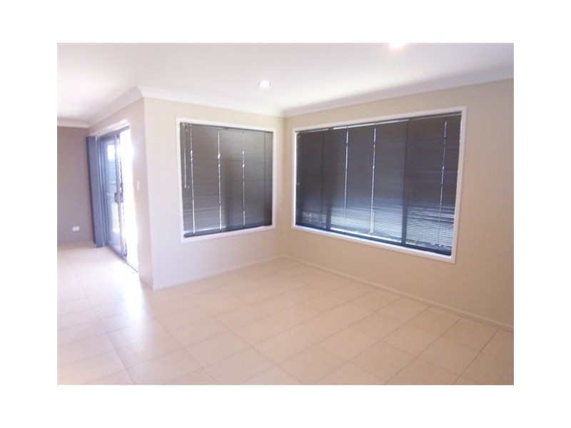 143 Main Street, Westbrook QLD 4350