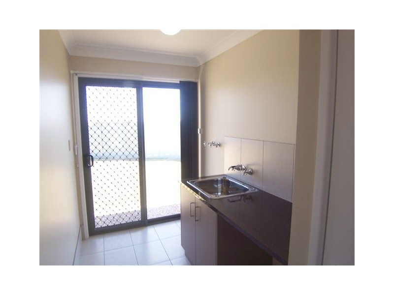 143 Main Street, Westbrook QLD 4350