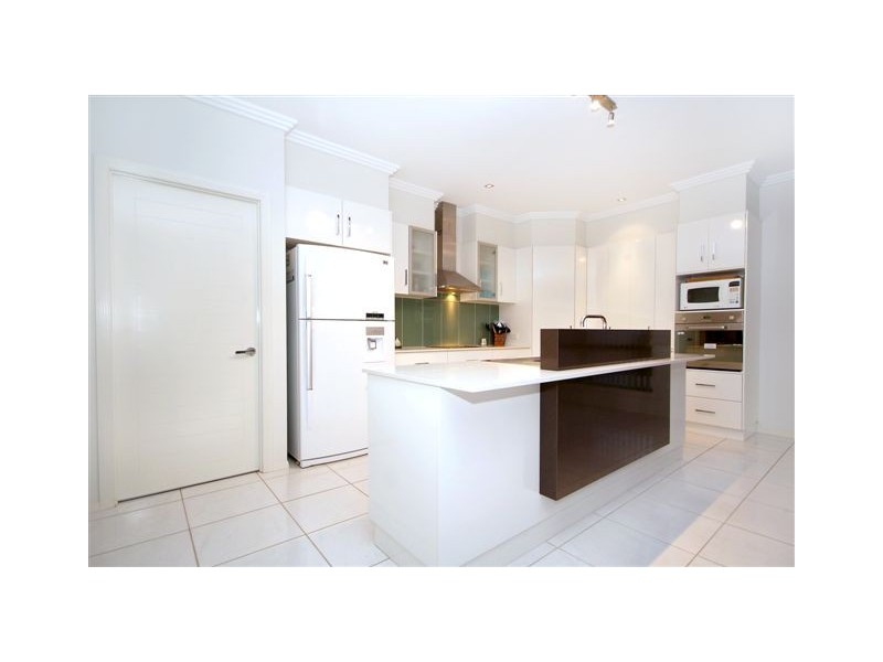 44 Holly Avenue, Highfields QLD 4352