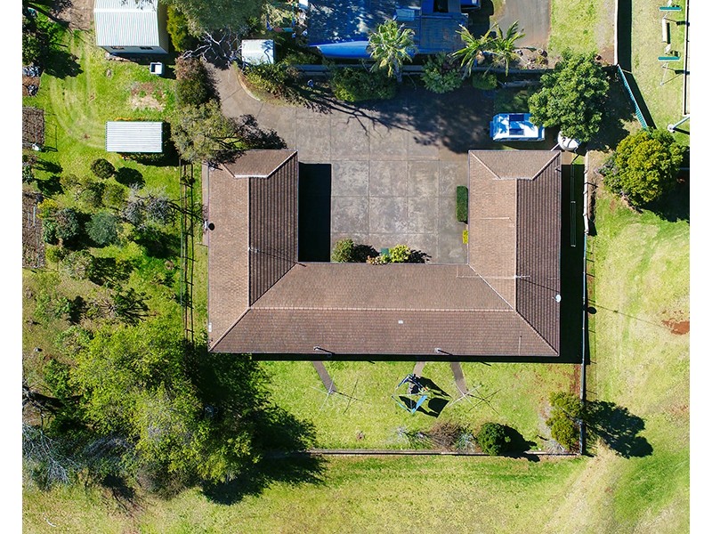 327 Hume Street, South Toowoomba QLD 4350