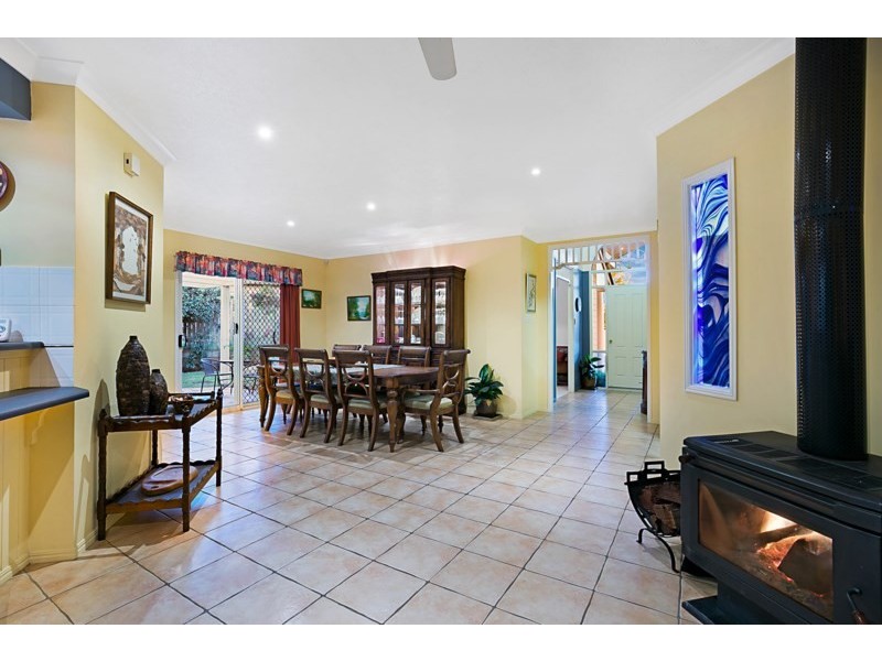 5 Paddington Court, Middle Ridge QLD 4350