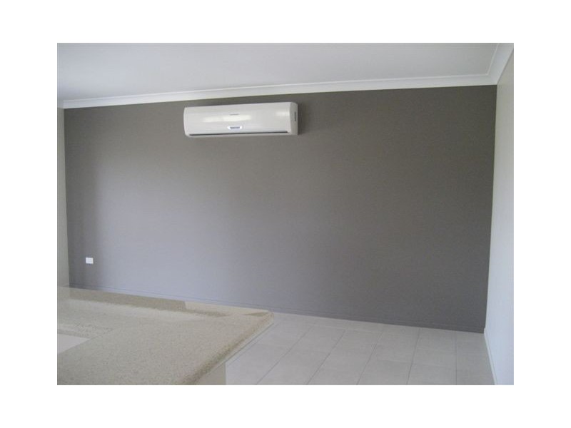 2 Bunkers Hill School Road, Westbrook QLD 4350