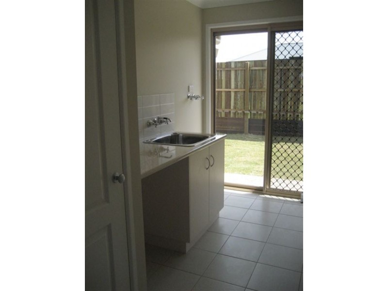 2 Bunkers Hill School Road, Westbrook QLD 4350