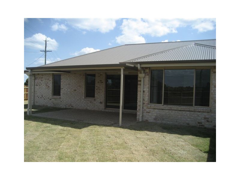 2 Bunkers Hill School Road, Westbrook QLD 4350