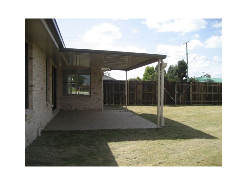 2 Bunkers Hill School Road, Westbrook QLD 4350