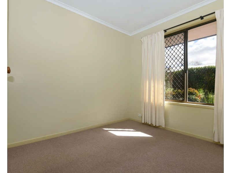 35 Miranda Drive, Wilsonton Heights QLD 4350