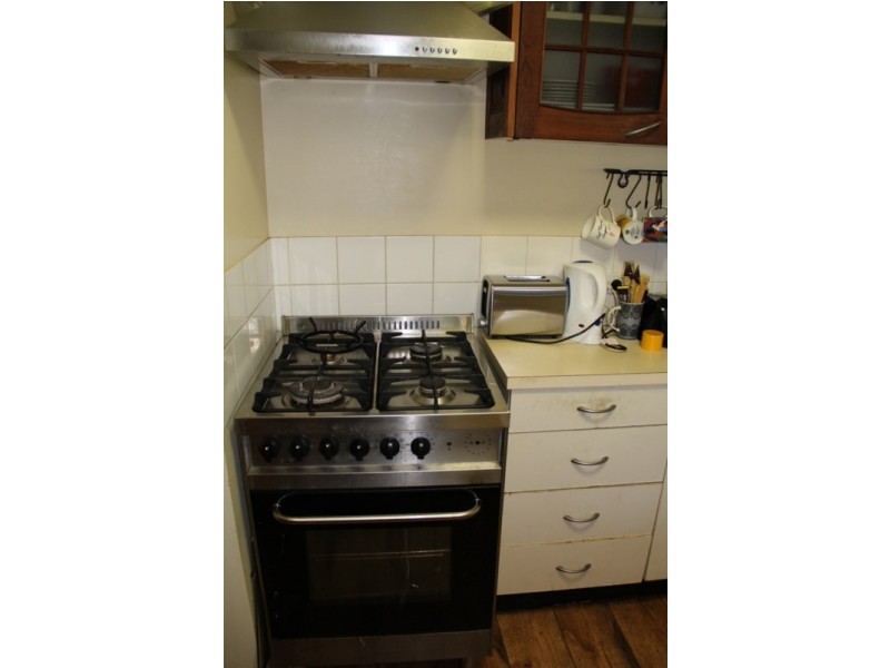 33 Hinkler Crescent, Wilsonton QLD 4350