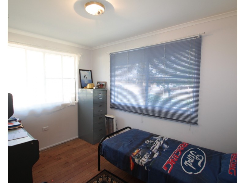 64 Goombungee Road, Kingsthorpe QLD 4400