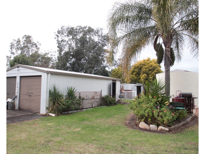 64 Goombungee Road, Kingsthorpe QLD 4400