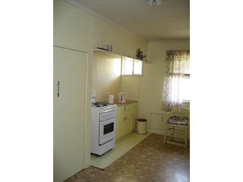 367 West Street, Harristown QLD 4350