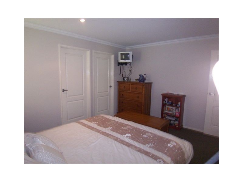 35 Hinchcliffe Drive, Kearneys Spring QLD 4350