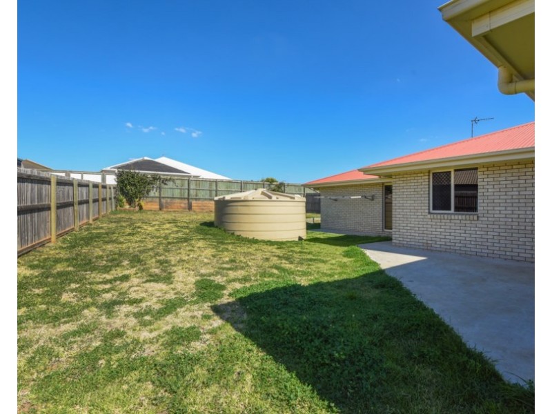 11 Quail Crescent, Highfields QLD 4352