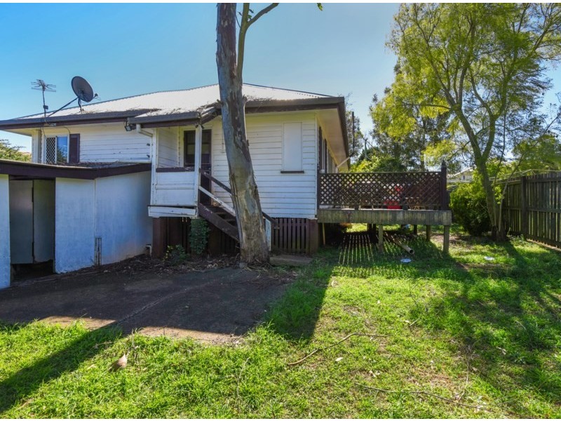 2 Walsh Street, Harlaxton QLD 4350