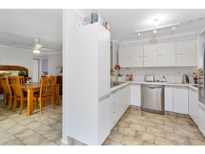 2 Fiona Street, Kingsthorpe QLD 4400