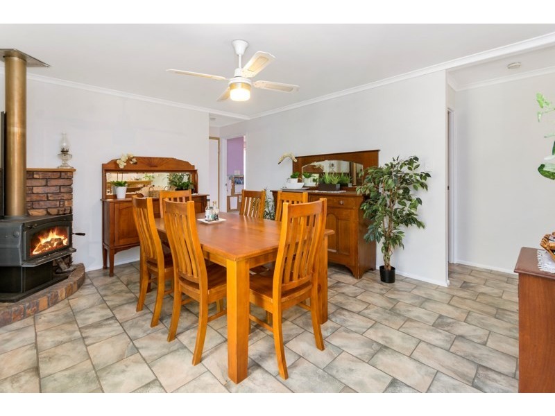 2 Fiona Street, Kingsthorpe QLD 4400