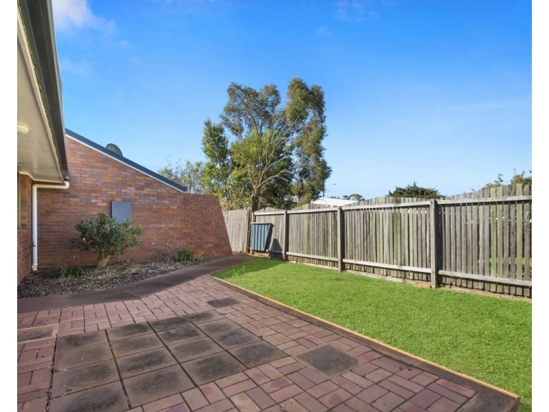 26 Wine Drive, Wilsonton Heights QLD 4350