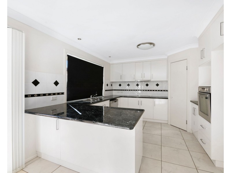 24 Whitman Street, Westbrook QLD 4350