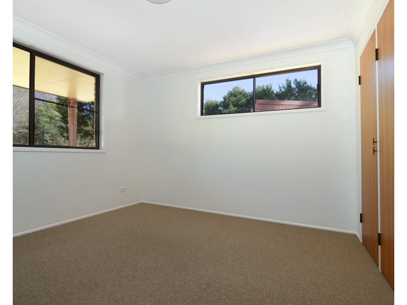 16 Littleton Drive, Highfields QLD 4352