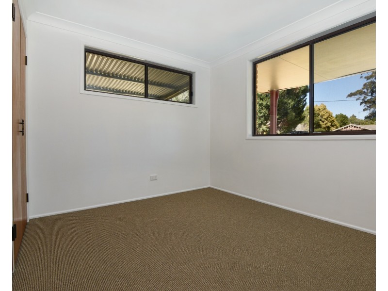 16 Littleton Drive, Highfields QLD 4352