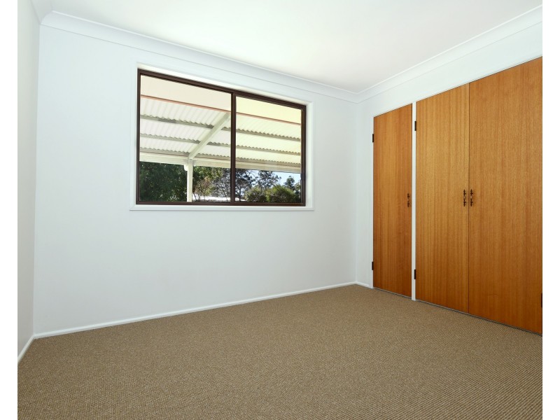 16 Littleton Drive, Highfields QLD 4352