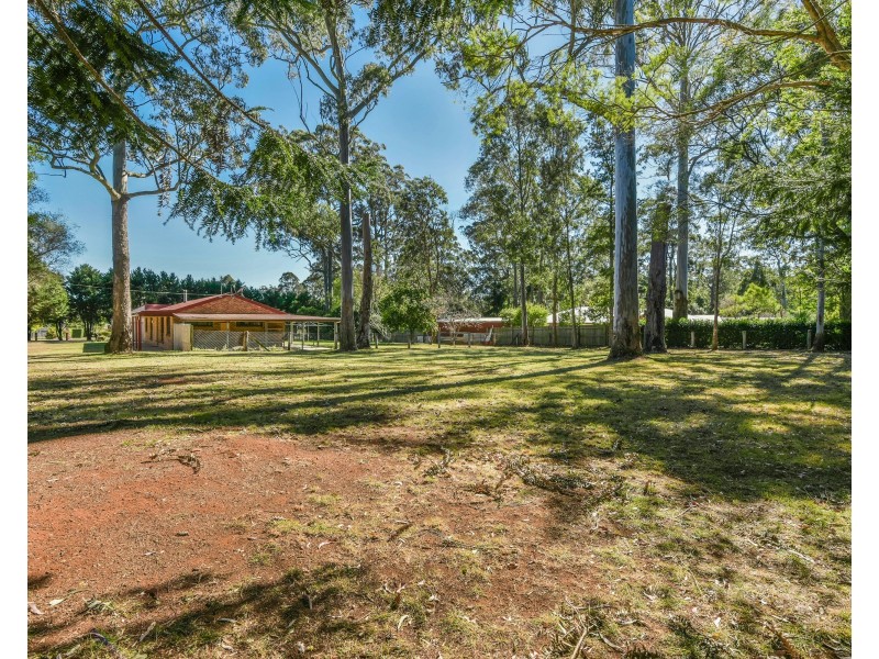16 Littleton Drive, Highfields QLD 4352