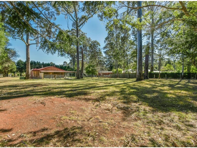 16 Littleton Drive, Highfields QLD 4352