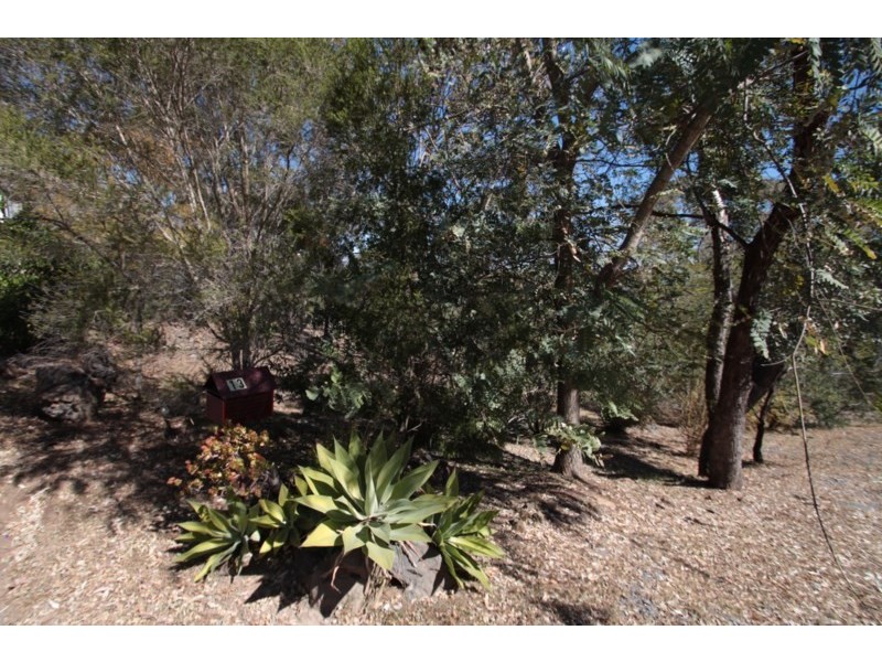 13 Rowland Court, Gowrie Mountain QLD 4350