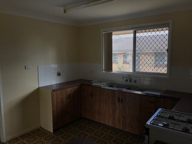 1/16 Bischof Street, Wilsonton Heights QLD 4350