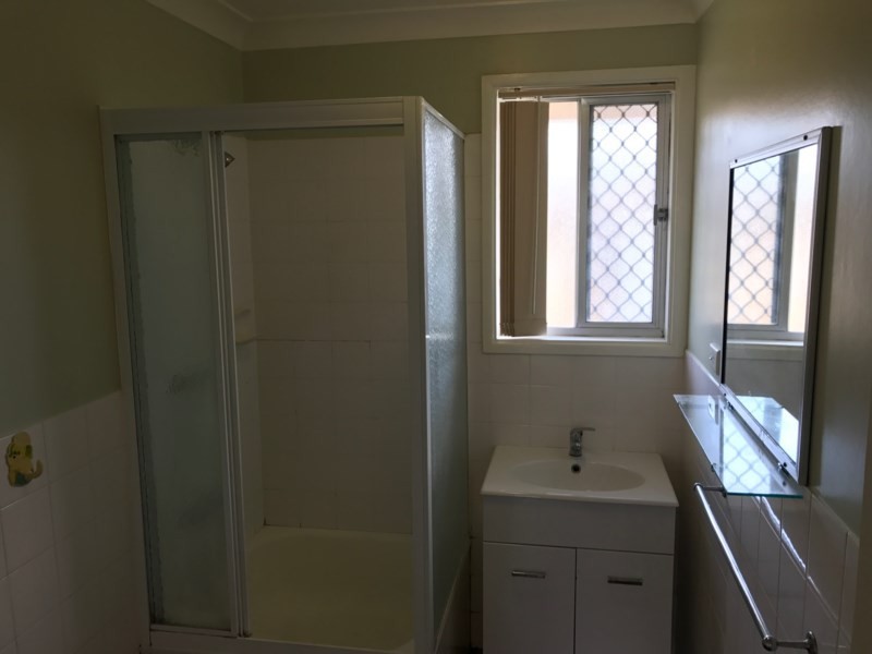 1/16 Bischof Street, Wilsonton Heights QLD 4350