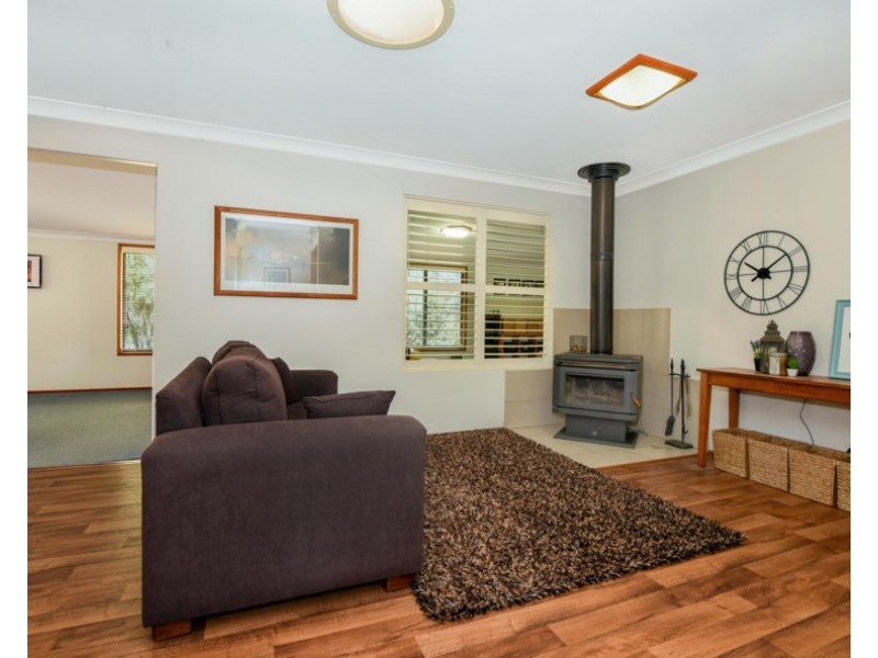 5 Highview Street, Meringandan West QLD 4352