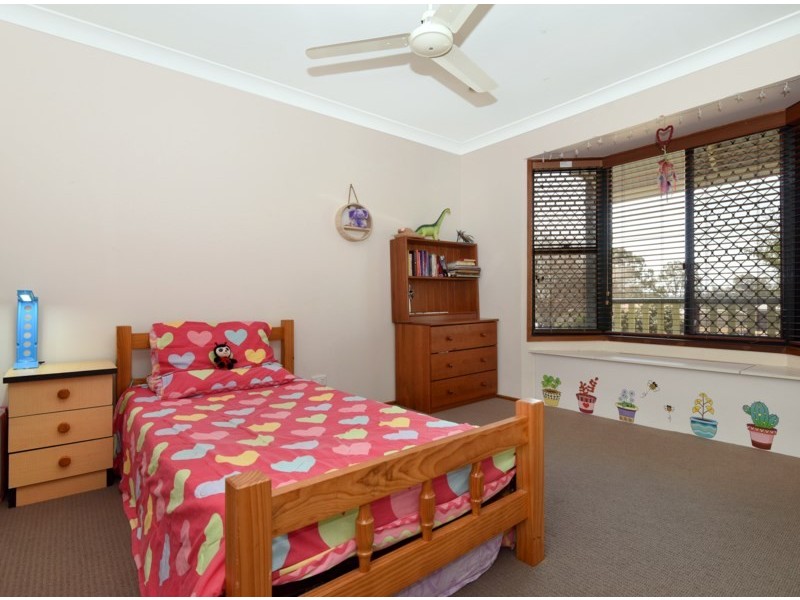 5 Highview Street, Meringandan West QLD 4352